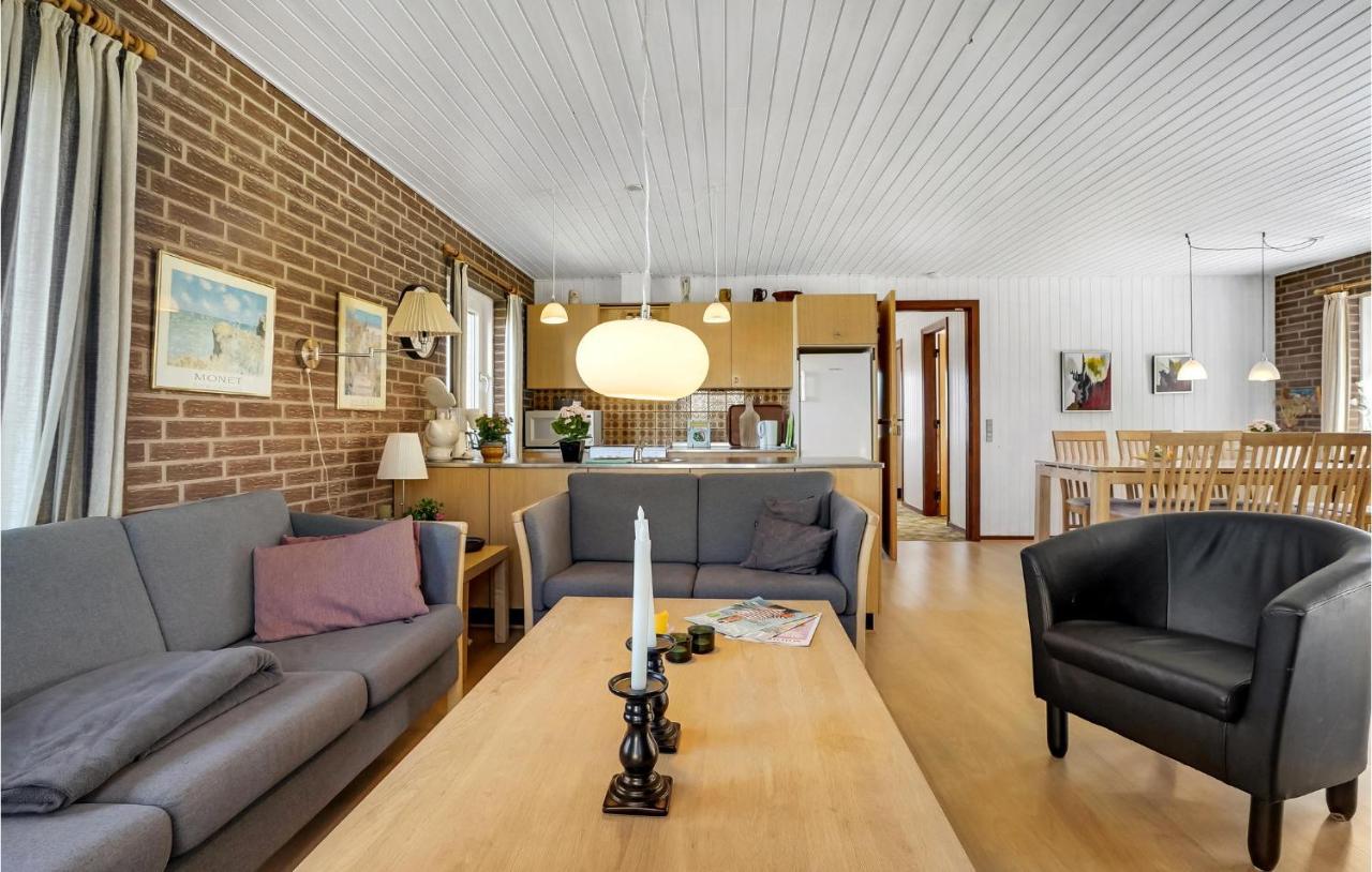 Cozy Home In Thisted With Wifi Klitmøller Exteriör bild